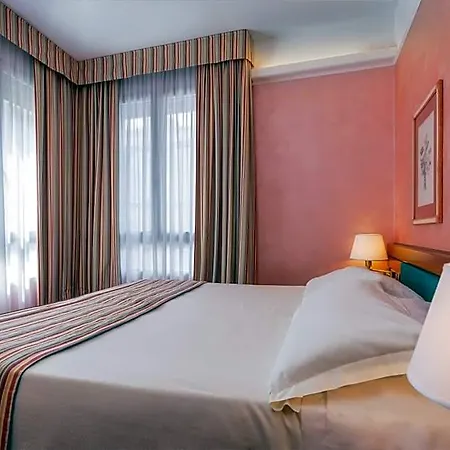Hotel Crivi's Milan