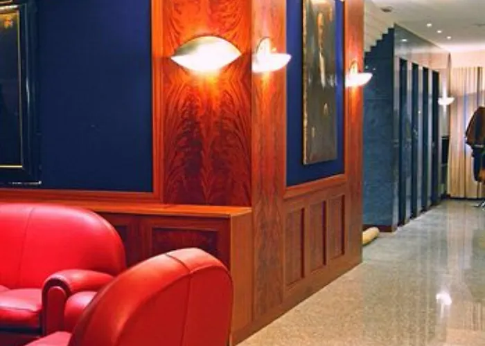 克里维斯酒店 4*