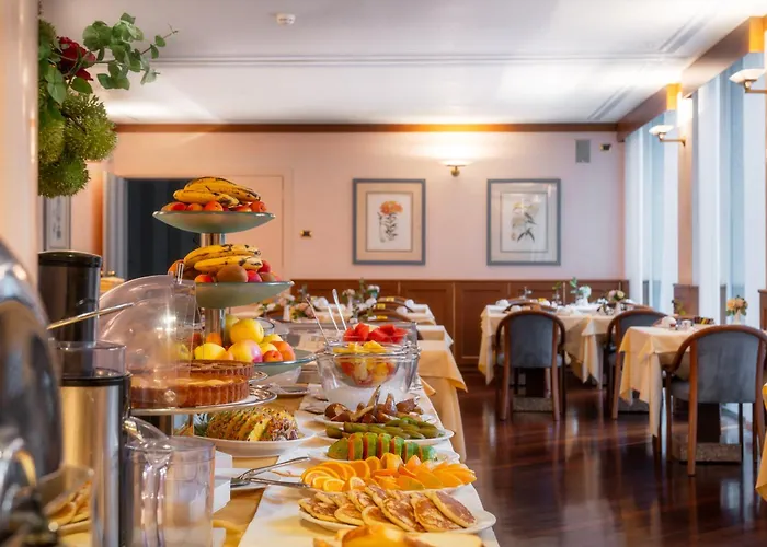 克里维斯酒店 4*