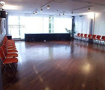 酒店 克里维斯酒店