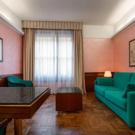 Hotel Crivi's 4*