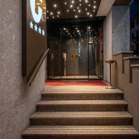 Crivi's 4* Milano